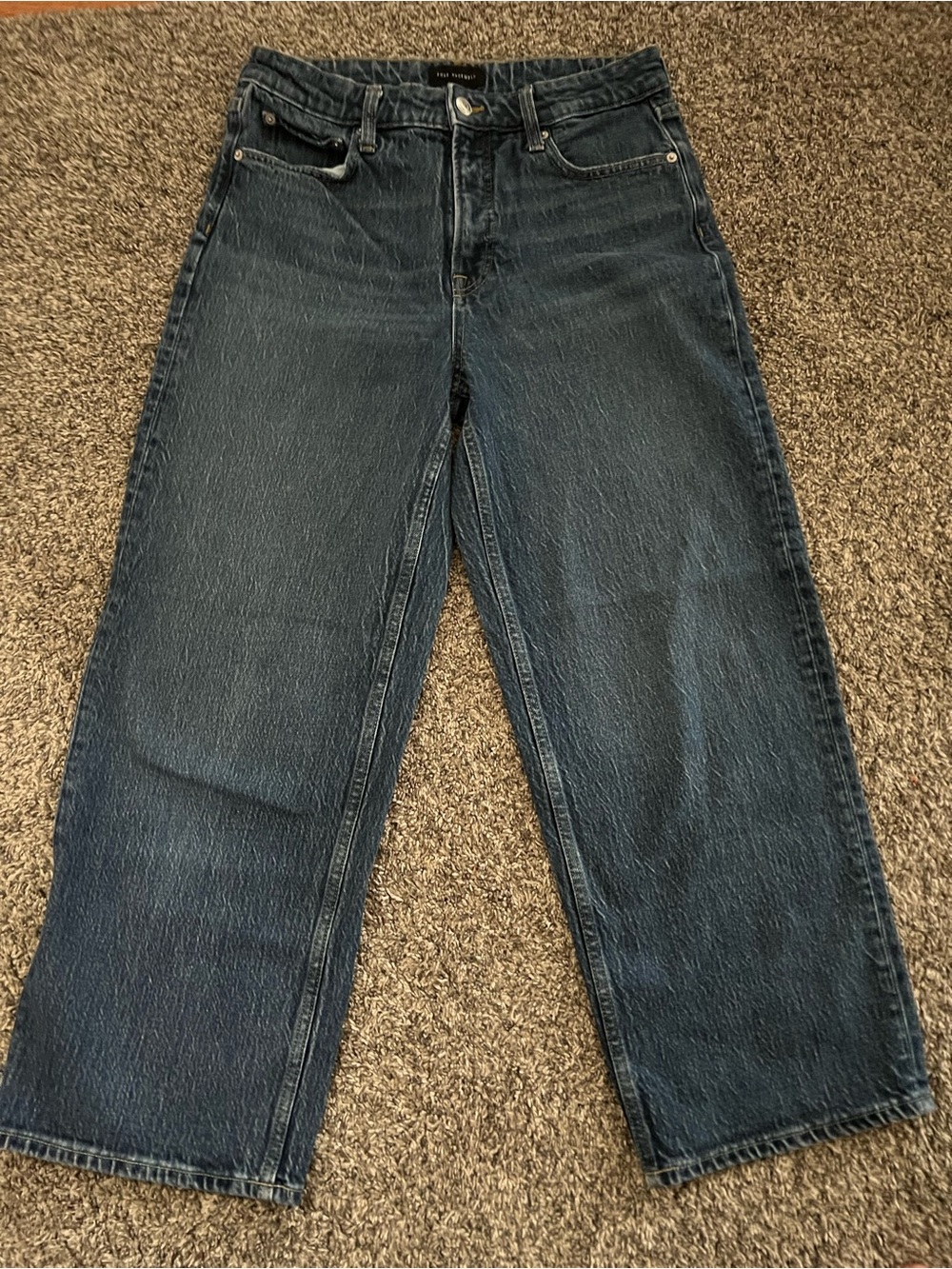 Size 10 Women’s Free Assembly Jean in a Wide-Legged Crop Style